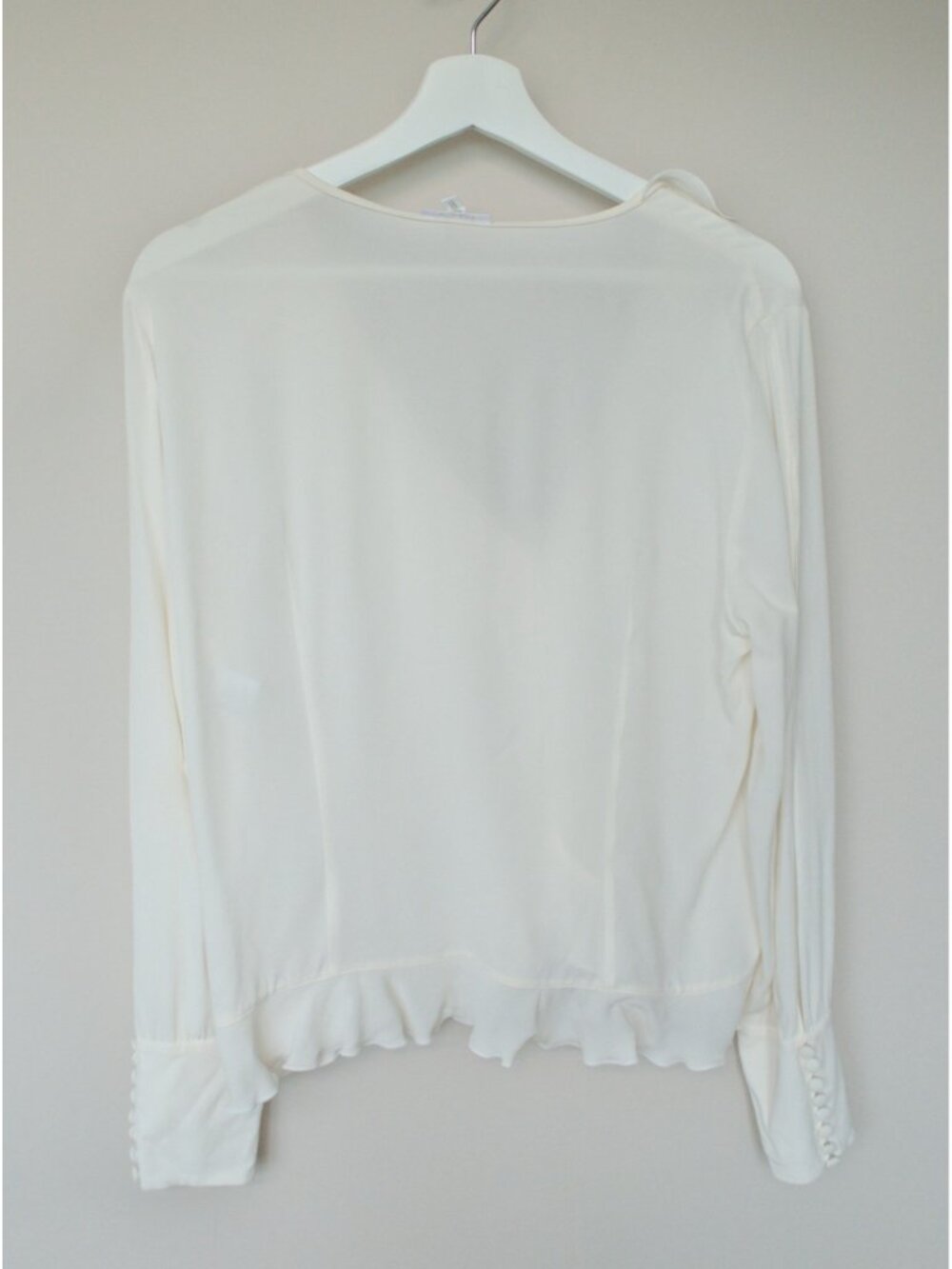 Escada silk blouse and pants - Picture 3 of 14